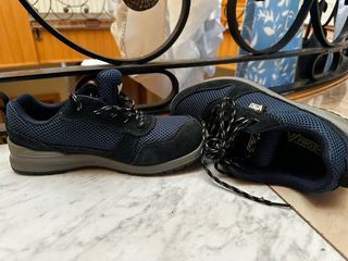 Zapatillas V-PRO punta de hierro