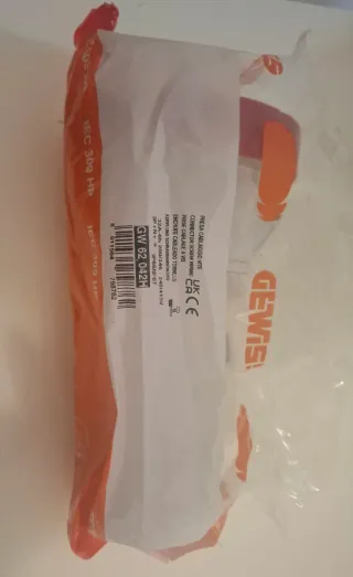 Presa mobile diritta HP Gewiss. Rossa