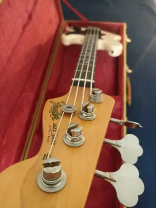 Fender Jazz Bass '60s
