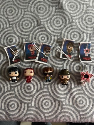 Figuras Kinder joy stranger things