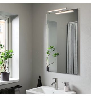 Aplique LED IKEA VÅTHULT