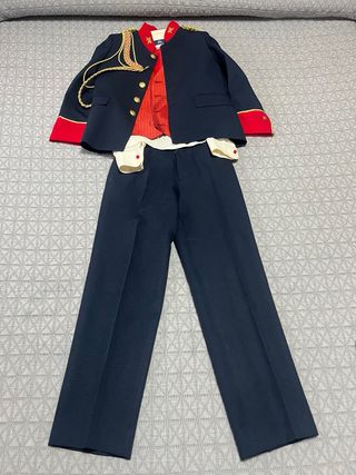 traje de comunion azul marino,marca AMALIO RUBIO