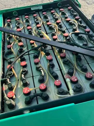 Carretilla elevadora eléctrica Mitsubishi fb30k