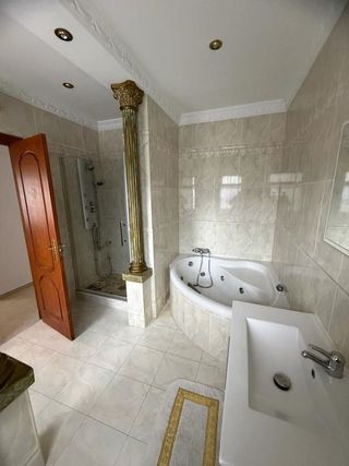 Casa pareada en alquiler en Los Pacos en Fuengirola