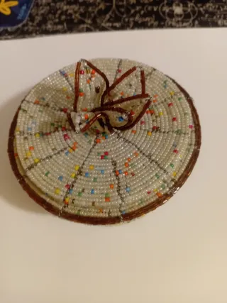 Caja decorativa artesanal con tapa