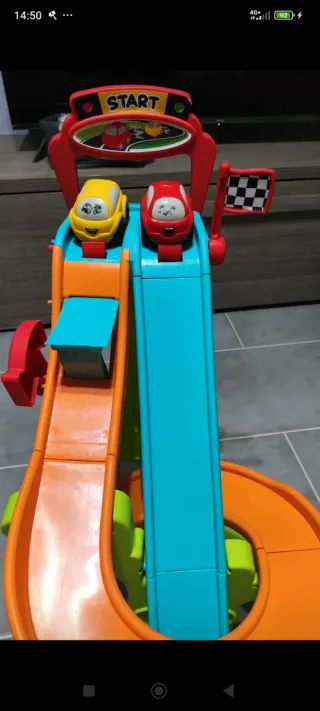 Pista giocattoli macchine