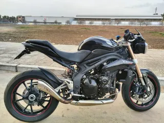 Triumph Speed Triple 1050 ABS