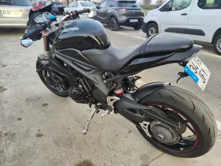 Triumph Speed Triple 1050 ABS