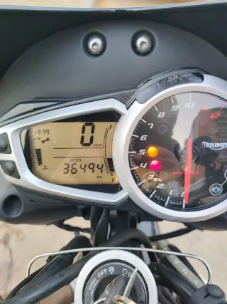 Triumph Speed Triple 1050 ABS