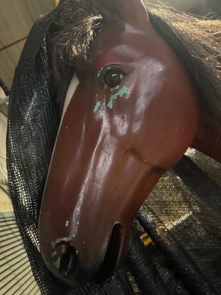 Caballo de atrezo, tamaño natural