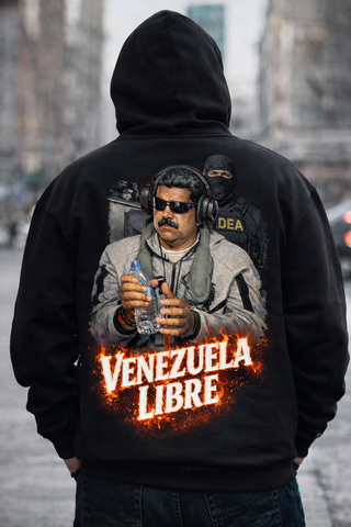 Sudadera Negra con Diseño Gráfico