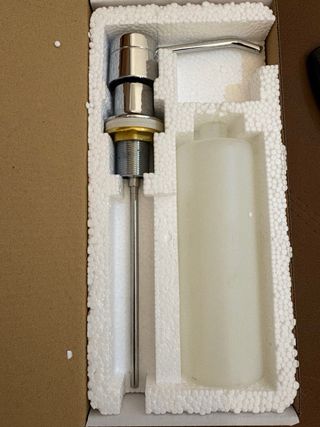 Dispensador jabon bajo encimera