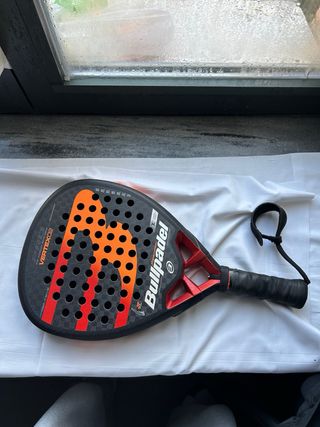 Pala Bullpadel Vertex 02