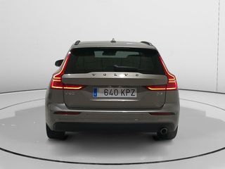 Volvo V60 Momentum