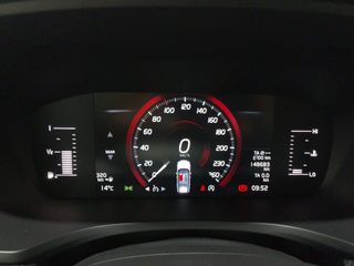 Volvo V60 Momentum