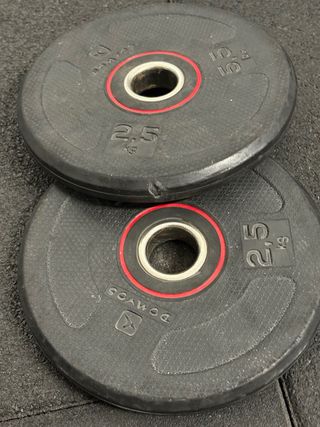 2 dischi pesi 2.5 kg gommati foro 28mm