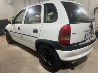 Opel Corsa 2000