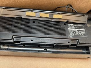Sharp QT- 242E Radiocassette boombox No Funciona