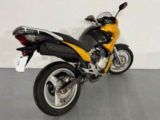 Honda Varadero 125