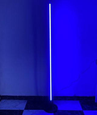 Lámpara de pie Philips RGBIC 140 cm (Pack 2 unid.)