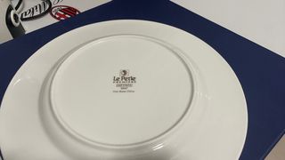 Piatto da torta in porcellana Le Perle