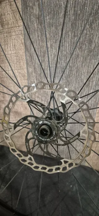 Juego de ruedas DT swiss XRC 1200-30 spline carbon