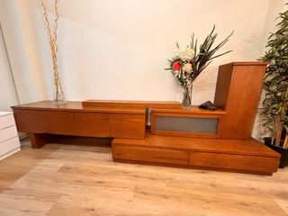 Mueble salon color nogal