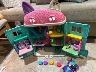 Casa delle bambole di Gabby's Dollhouse