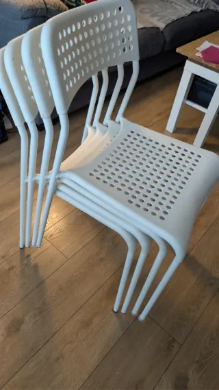 Sillas ADDE IKEA Apilables Blancas