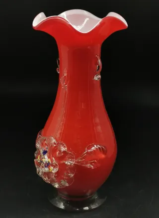 Precioso jarrón antiguo de cristal de Murano