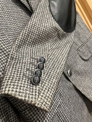 Americana de hombre con botones