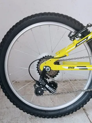 Bicicleta de aluminio Infantil B-PRO  20