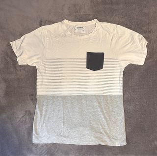 Camiseta Primark Blanca y Gris Talla L
