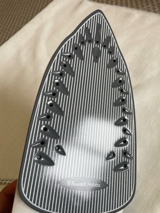 Plancha de ropa steam 2600W Russel Hobbs