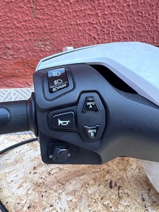 Conjunto manillar+frontal honda sh 125