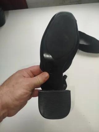 Zapatos Zara Talla 36 Pulsera Negros