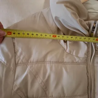 CHAQUETA PLUMAS.MUY LIGERA Y CALENTITA!!  NO PESA