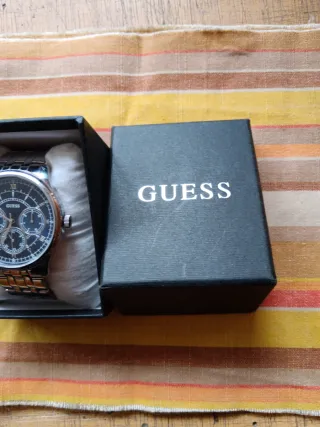 Reloj hombre guess
