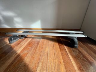 Barras de techo THULE para BMW Serie 1 (2009)