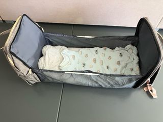 Mochila cambiador y cuna de viaje para bebé