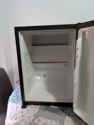 Mini Frigoriferi Minibar, molte unità a 18€/1