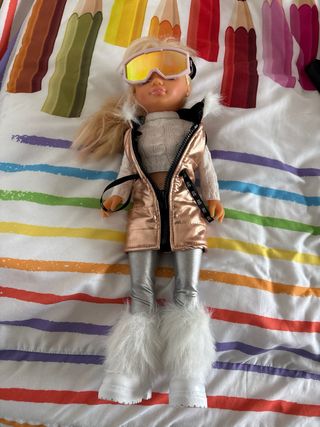 Nancy nieve snow fashion