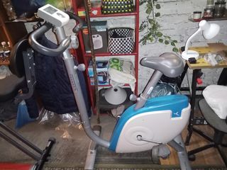 Bicicleta estática.
