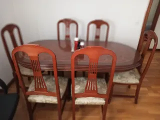 Comedor 6 puestos espandibles 15€