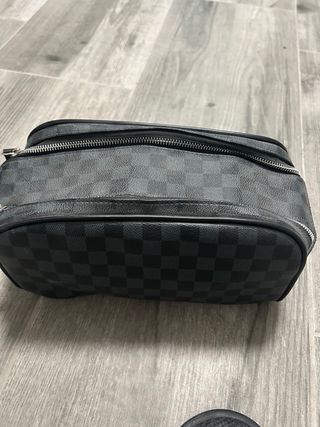 Bolso louis vuitton hombre neceser