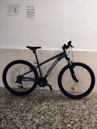 Bicicleta ROCKRIDER ST 100 27".5 en aluminio