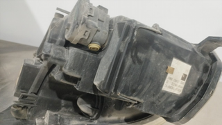 FARO DERECHO RENAULT VEL SATIS (BJ0) G9TD702 8200