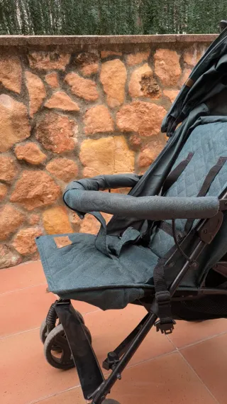 Carro cochecito paseo bebé lionelo