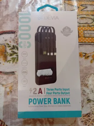 Power Bank Devia 10000 mAh