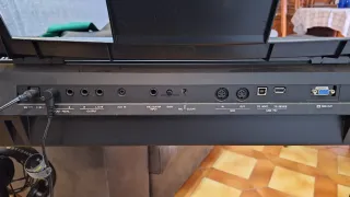 Teclado Yamaha PSR S975